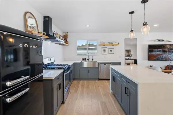 Twentynine Palms, CA 92277,73904 Playa Vista DR