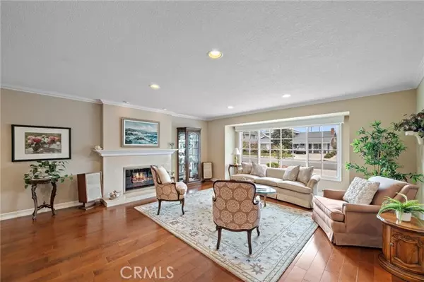 Huntington Beach, CA 92646,10101 Theseus DR