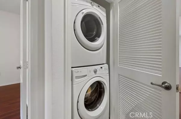 Alhambra, CA 91801,408 1B W Main