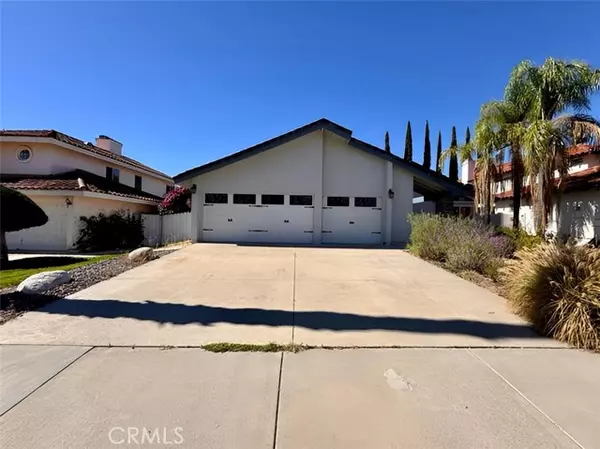 25483 Blackthorne Dr, Murrieta, CA 92563