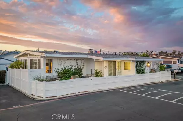 Newport Beach, CA 92660,11 Saratoga