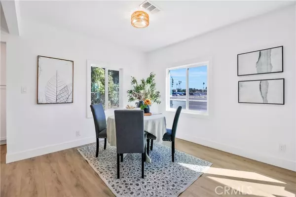 Riverside, CA 92504,8681 California