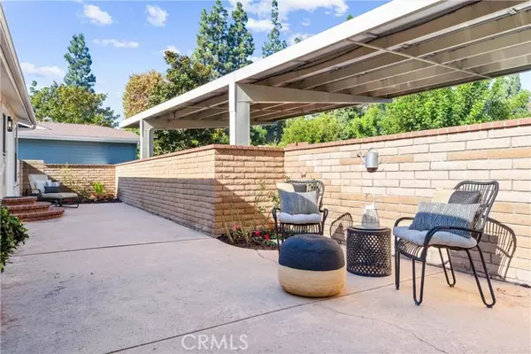 Santa Ana, CA 92705,2544 Park LK