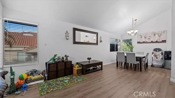 Highland, CA 92346,28876 Glenheather DR