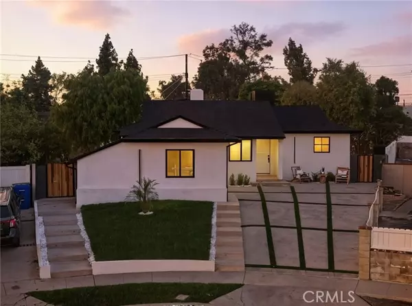 North Hollywood, CA 91605,12635 Divan PL