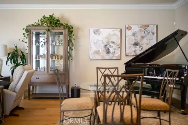 Huntington Beach, CA 92646,8438 Hibiscus