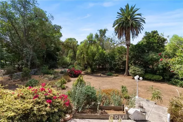 Yorba Linda, CA 92886,5141 Siesta