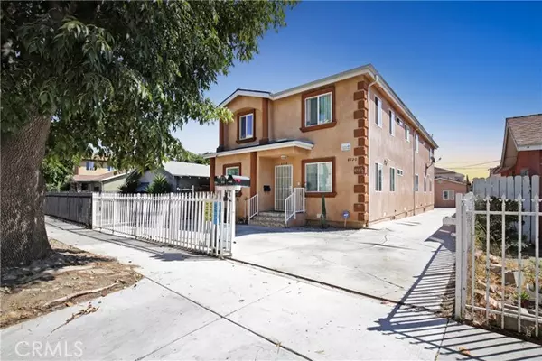 8718 Menlo Ave, Los Angeles, CA 90044