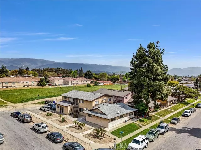 160 W Cascade, Rialto, CA 92376