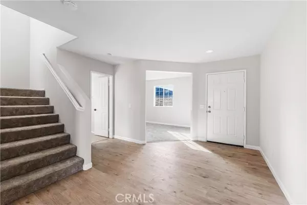 Lancaster, CA 93536,42570 72nd ST