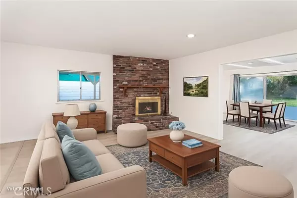 West Hills, CA 91304,22022 Malden ST