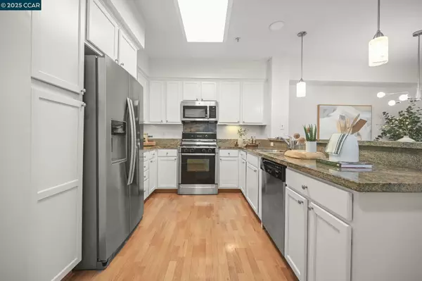 Walnut Creek, CA 94596,1310 Creekside Dr 103