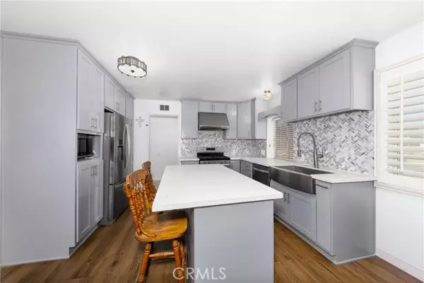 Riverside, CA 92503,9810 Sharon