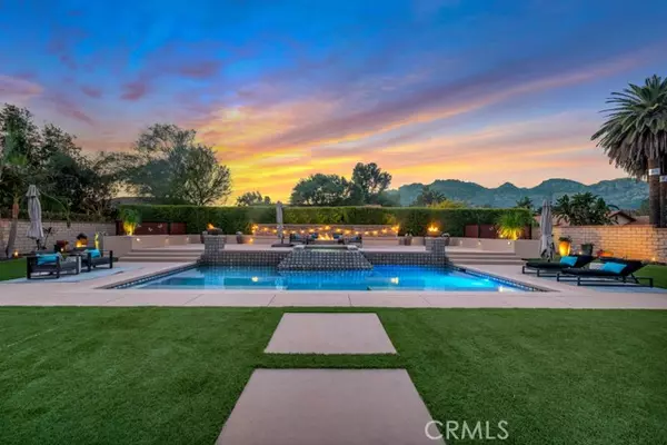 Chatsworth, CA 91311,9661 Shoup AVE