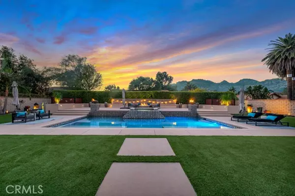 Chatsworth, CA 91311,9661 Shoup AVE