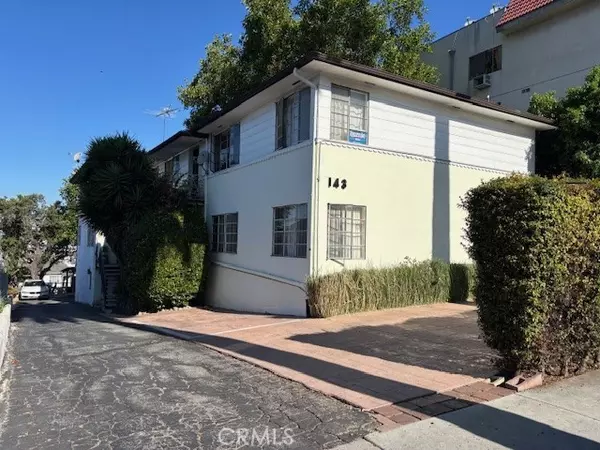 143 N Commonwealth, Los Angeles, CA 90004