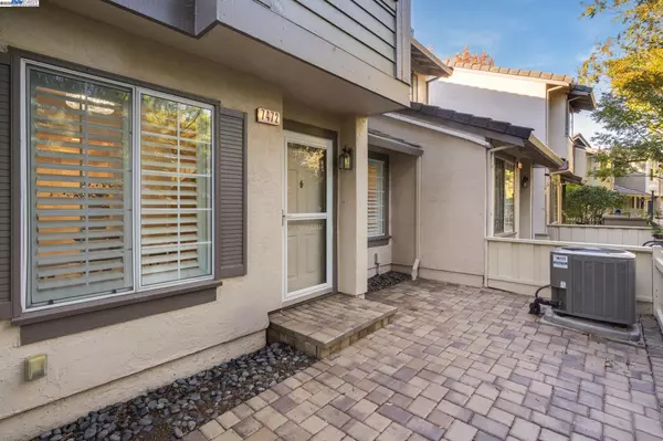 Dublin, CA 94568,7472 Oxford Cir