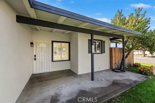 Redlands, CA 92374,102 Mulvihill