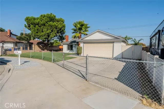 Fontana, CA 92335,9825 Chantry