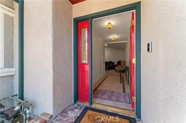 Canyon Country, CA 91351,27932 Calypso LN