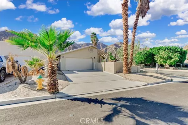 La Quinta, CA 92253,51765 Avenida Rubio