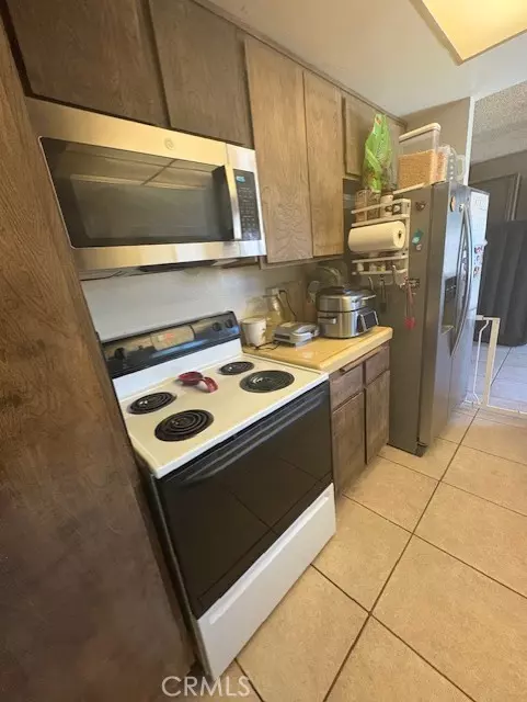 Lancaster, CA 93534,42841 15th #7 ST