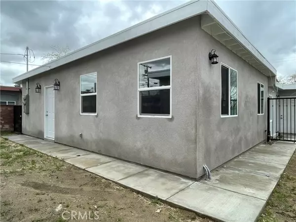 45124 Redwood AVE, Lancaster, CA 93534