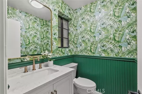 Santa Monica, CA 90404,1807 10th 4