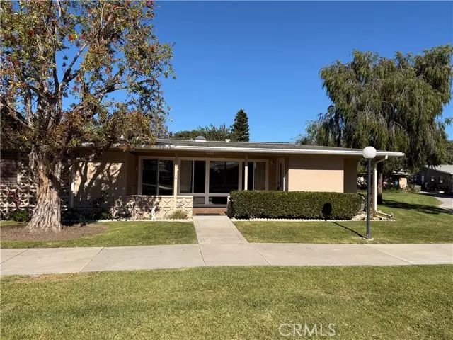 Seal Beach, CA 90740,1300 Knollwood RD 41A