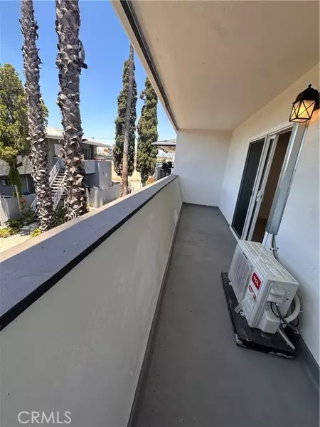 12817 Barbara Ann #5, Van Nuys, CA 91605