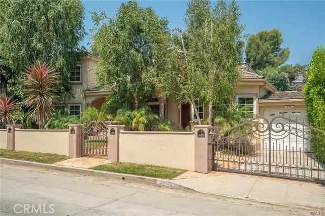 4063 Benedict Canyon DR, Sherman Oaks, CA 91423