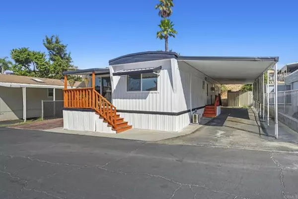 El Cajon, CA 92021,12530 Royal RD 25