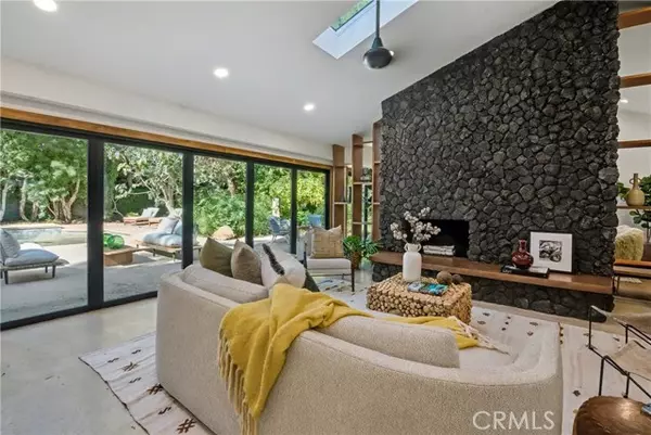 Northridge, CA 91324,9701 Bothwell RD