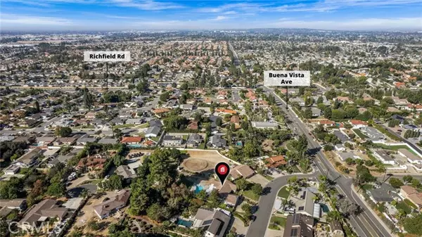 Yorba Linda, CA 92886,17842 Caballo