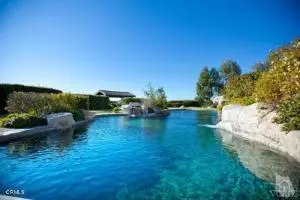 Camarillo, CA 93012,5985 Worth WAY