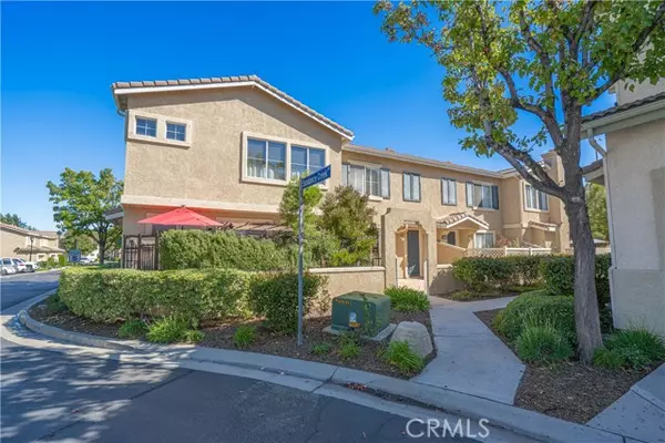 Saugus, CA 91350,25405 Silver Crest CT