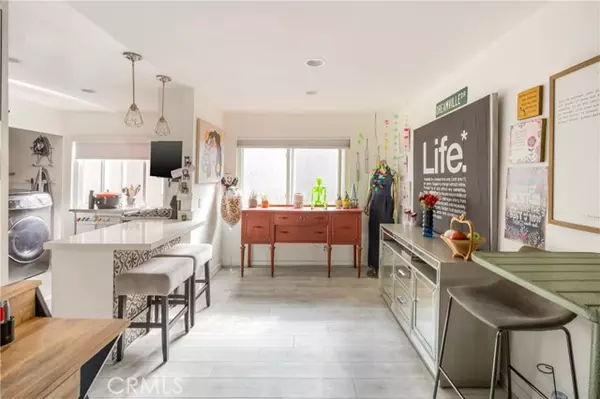 Chatsworth, CA 91311,21901 Lassen 118