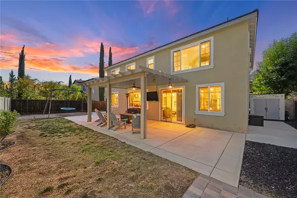 Wildomar, CA 92595,21444 Coral Rock