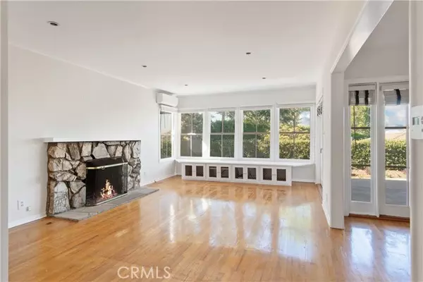 Redondo Beach, CA 90277,527 Camino De Encanto