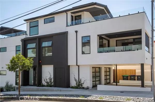 521 1/2 Iris, Corona Del Mar, CA 92625