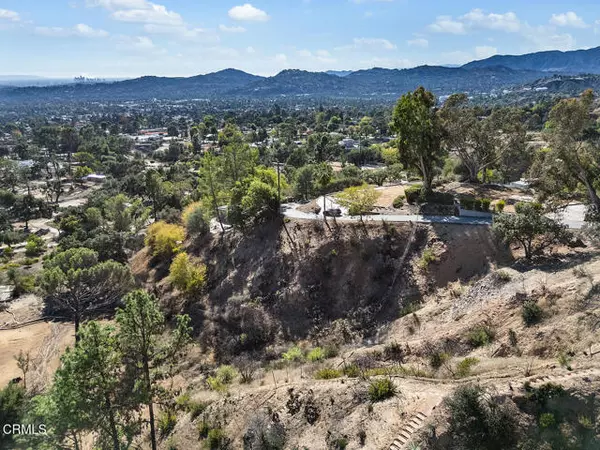 Altadena, CA 91001,242 Taos Rd