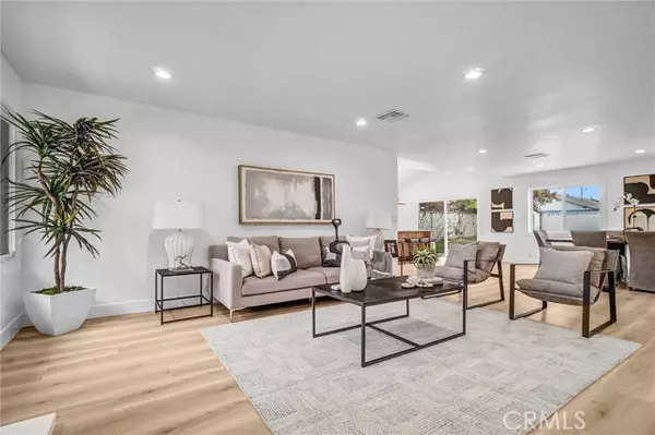 Anaheim, CA 92806,2842 E Virginia AVE