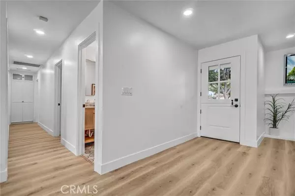 Anaheim, CA 92806,2842 E Virginia AVE