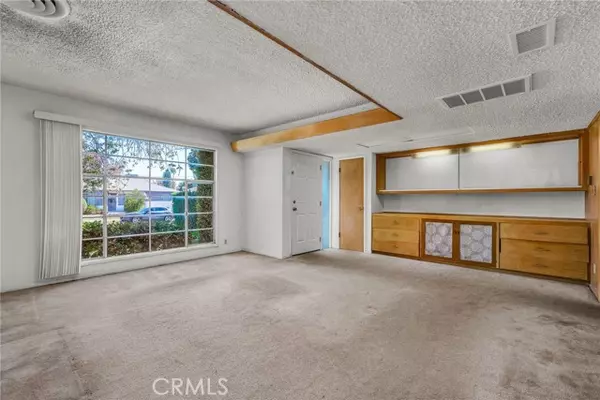 Valley Village, CA 91607,5257 Bellaire AVE