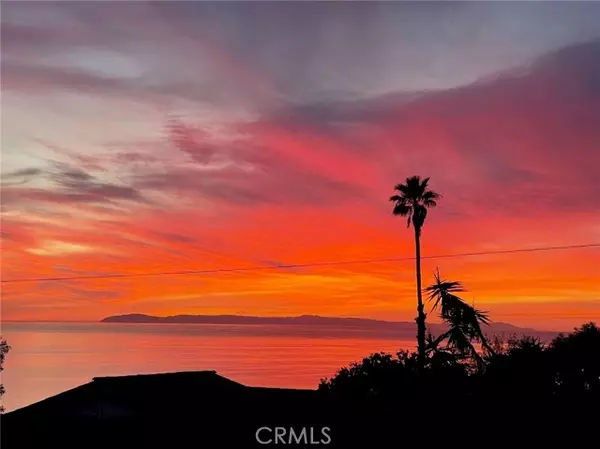 2870 Zell DR, Laguna Beach, CA 92651