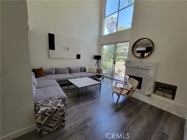 Studio City, CA 90068,3944 Kentucky DR 9