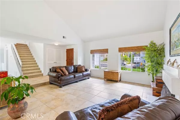 Carlsbad, CA 92009,2204 Recodo CT