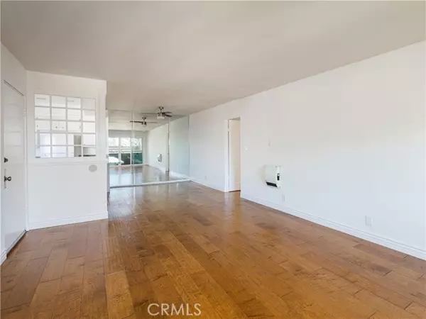 Rancho Palos Verdes, CA 90275,5917 Armaga Spring RD H