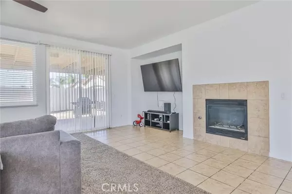 Perris, CA 92571,2820 Lake VW