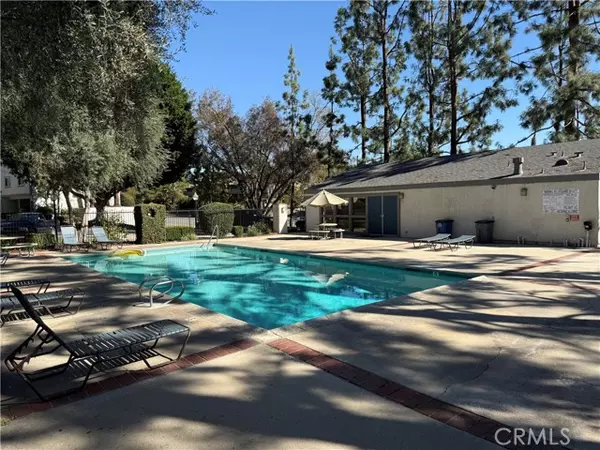 Fullerton, CA 92835,1697 Brea